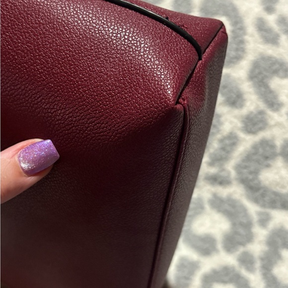 Trina Turk burgundy crossbody - Picture 4 of 11